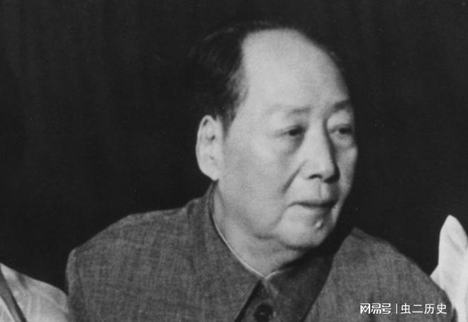 高德娱乐1943岁首睹得知其姓名后将一个针言反复了两遍(图9)